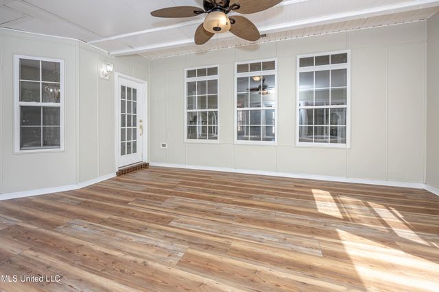 3024 Trentwood Drive, Ocean Springs, MS 39564