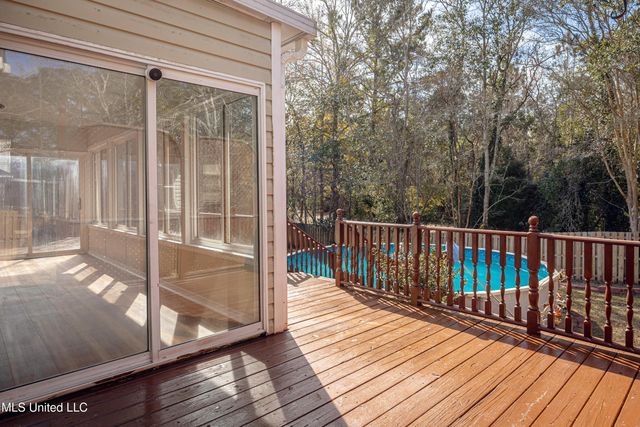 3024 Trentwood Drive, Ocean Springs, MS 39564