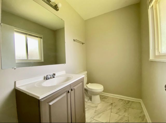 15234 MEADOW Lane, Dolton, IL 60419