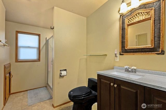 475 Totem Pole Road, Manson, WA 98831