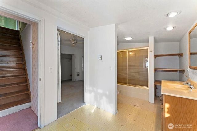 475 Totem Pole Road, Manson, WA 98831