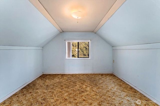 475 Totem Pole Road, Manson, WA 98831