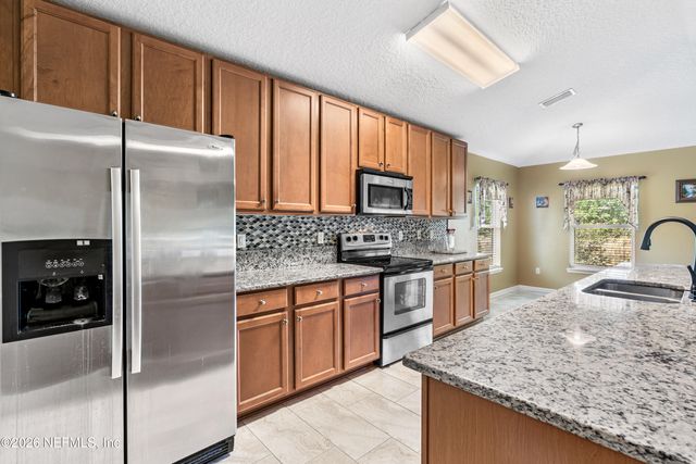 6933 SOUTHERN OAKS Drive W, Jacksonville, FL 32244