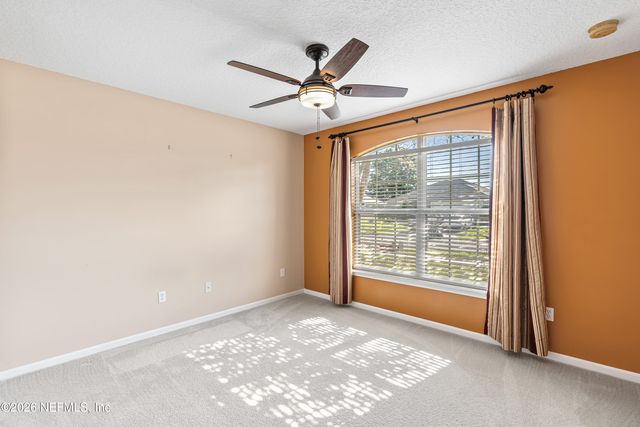 6933 SOUTHERN OAKS Drive W, Jacksonville, FL 32244