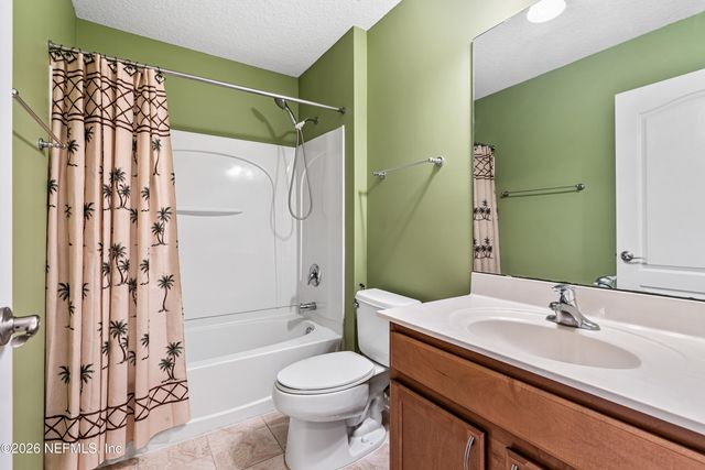 6933 SOUTHERN OAKS Drive W, Jacksonville, FL 32244