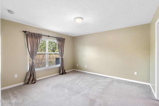 6933 SOUTHERN OAKS Drive W, Jacksonville, FL 32244