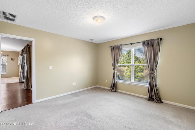 6933 SOUTHERN OAKS Drive W, Jacksonville, FL 32244