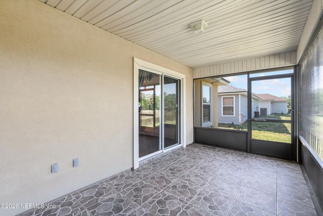 6933 SOUTHERN OAKS Drive W, Jacksonville, FL 32244