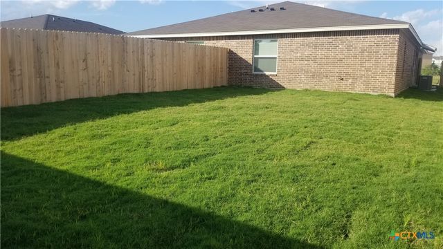 200 Lowes Boulevard B, Killeen, TX 76542