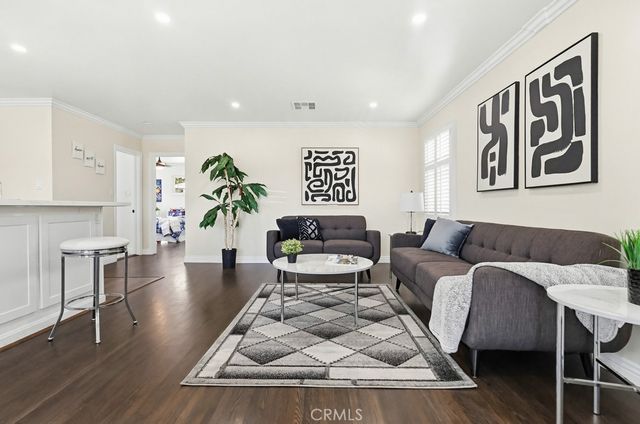 3133 Cedar Avenue, Long Beach, CA 90806