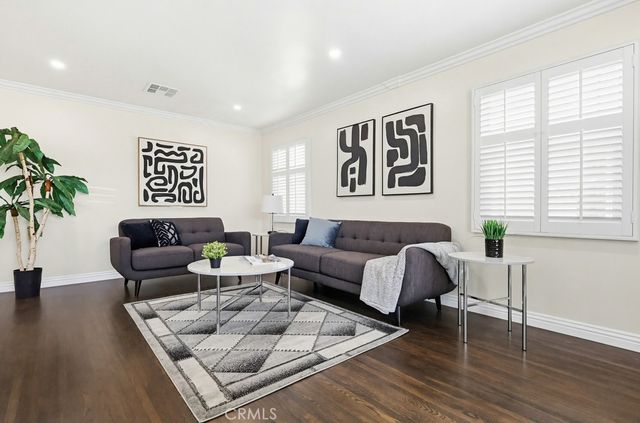3133 Cedar Avenue, Long Beach, CA 90806