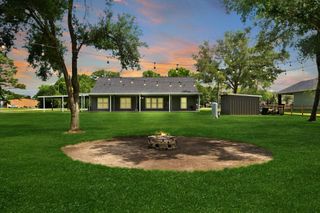 2518 County Road 160, Alvin, TX 77511
