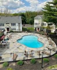26 Beacon St 64F, Burlington, MA 01803