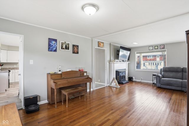 305 John Street, Crawfordsville, IN 47933