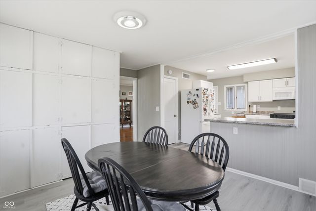 305 John Street, Crawfordsville, IN 47933