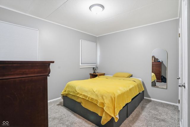 305 John Street, Crawfordsville, IN 47933