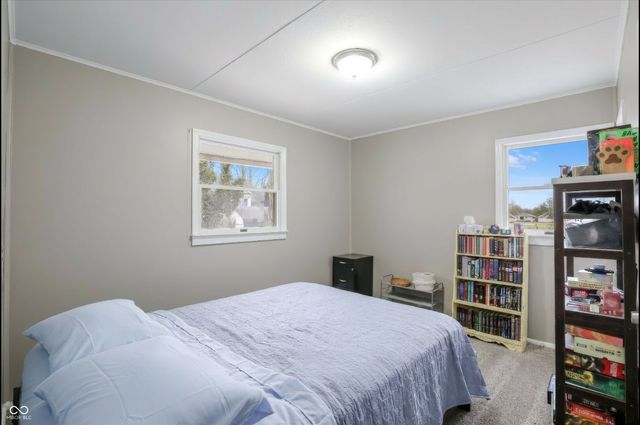 305 John Street, Crawfordsville, IN 47933