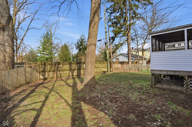 305 John Street, Crawfordsville, IN 47933