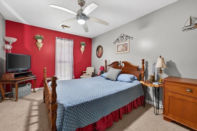 1028 WINLEAF DR, Collierville, TN 38017