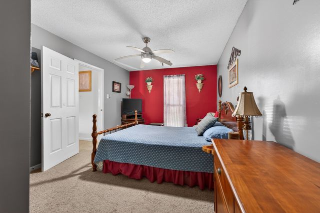 1028 WINLEAF DR, Collierville, TN 38017