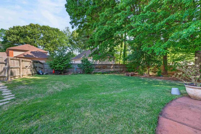1028 WINLEAF DR, Collierville, TN 38017