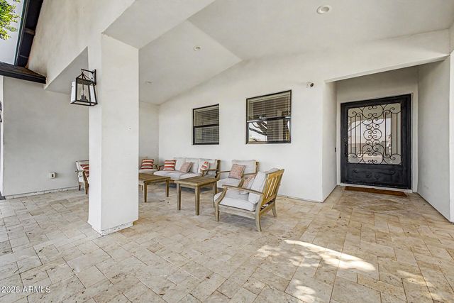 2225 E AMELIA Avenue, Phoenix, AZ 85016