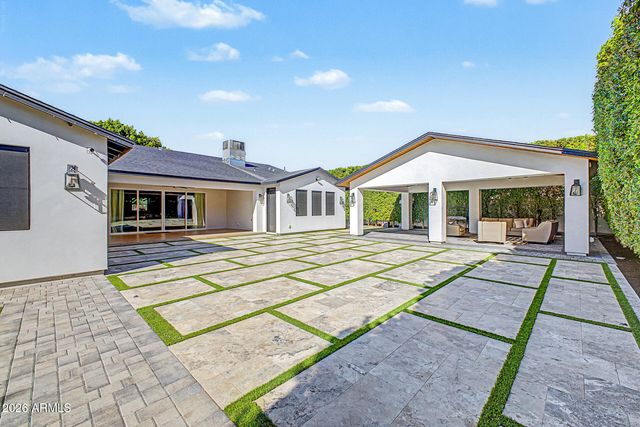 2225 E AMELIA Avenue, Phoenix, AZ 85016