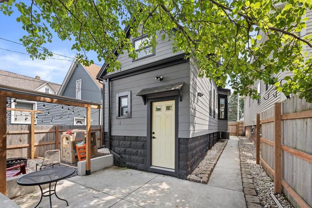 3149 S Howell AVENUE, Milwaukee, WI 53207