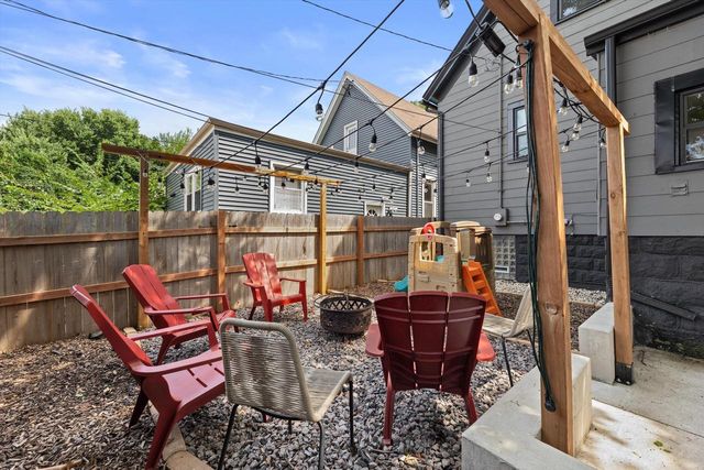 3149 S Howell AVENUE, Milwaukee, WI 53207