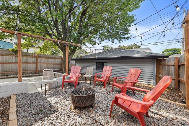 3149 S Howell AVENUE, Milwaukee, WI 53207