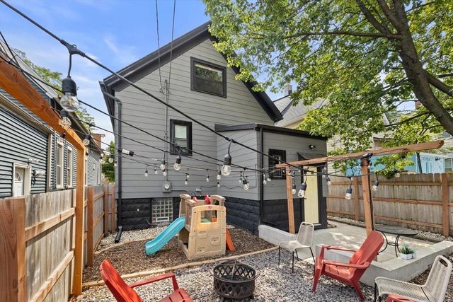3149 S Howell AVENUE, Milwaukee, WI 53207