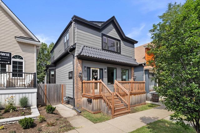 3149 S Howell AVENUE, Milwaukee, WI 53207