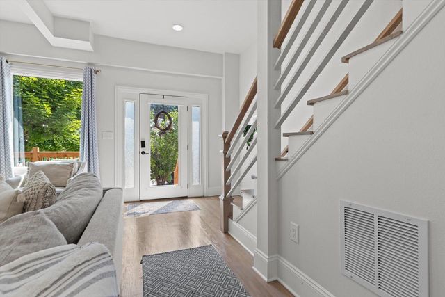 3149 S Howell AVENUE, Milwaukee, WI 53207