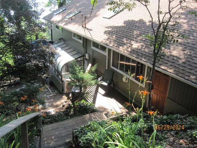 909 Route 9W S, Nyack, NY 10960