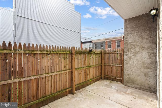 2718 W JEFFERSON ST, Philadelphia, PA 19121