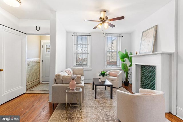 2718 W JEFFERSON ST, Philadelphia, PA 19121