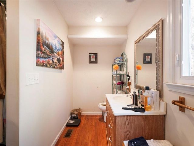 7389 Williams Road, Flowery Branch, GA 30542