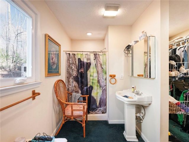 7389 Williams Road, Flowery Branch, GA 30542