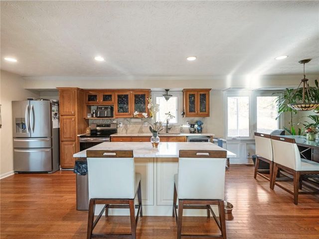 7389 Williams Road, Flowery Branch, GA 30542