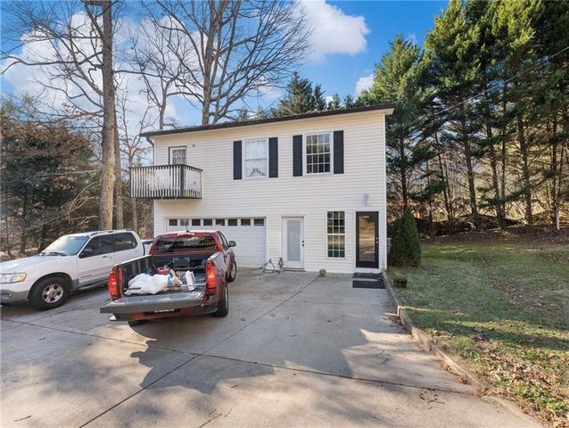 7389 Williams Road, Flowery Branch, GA 30542