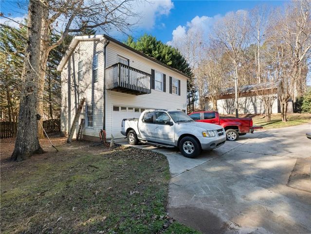 7389 Williams Road, Flowery Branch, GA 30542