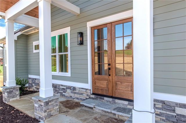 868 Old Owen Drive, Blairsville, GA 30512