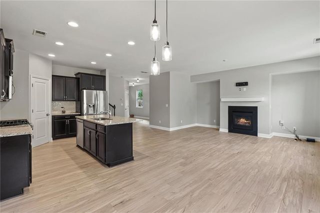 4076 Elsdon Drive, Austell, GA 30106