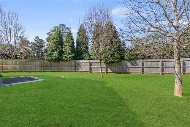 4076 Elsdon Drive, Austell, GA 30106