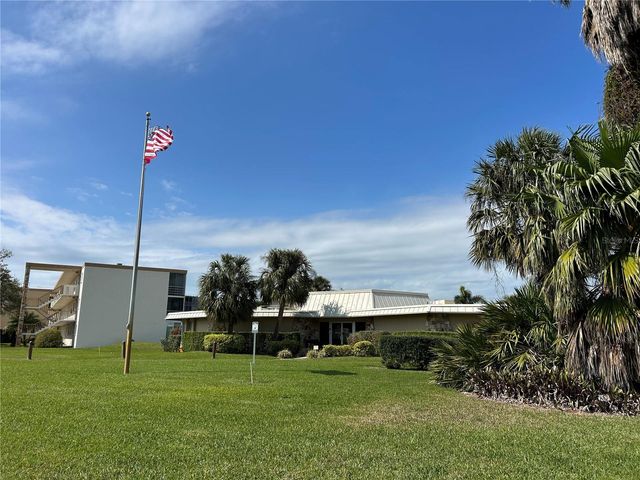 4480 IRONWOOD CIRCLE 213A, Bradenton, FL 34209