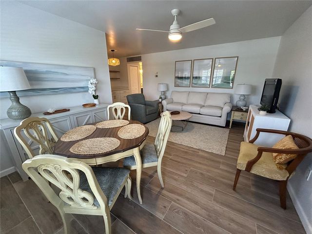 4480 IRONWOOD CIRCLE 213A, Bradenton, FL 34209