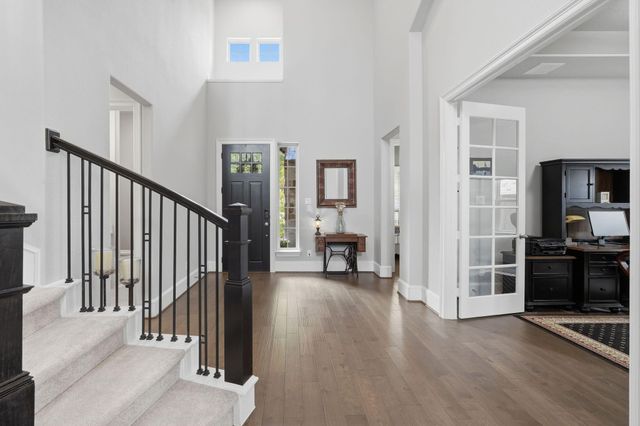 111 N Winter Sunrise Circle, Tomball, TX 77375