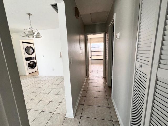 5008 PARKHILL PLACE, Tampa, FL 33624