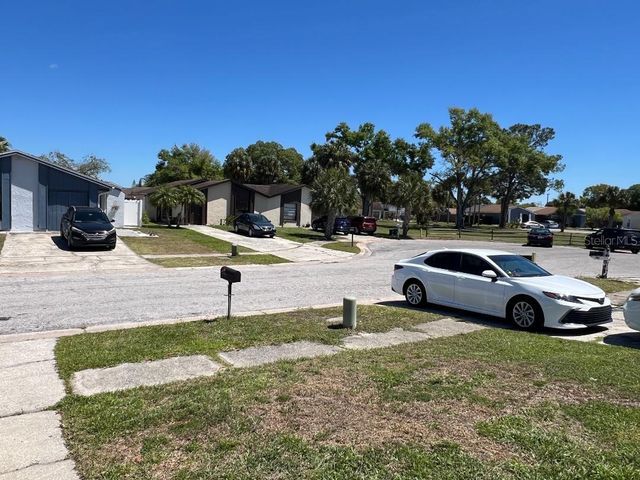 5008 PARKHILL PLACE, Tampa, FL 33624