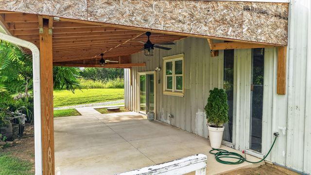 250 Rockland Rd, Hendersonville, TN 37075
